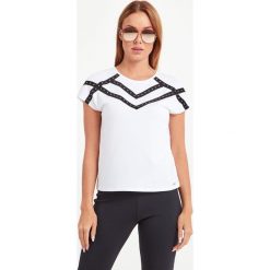 TOP Armani Exchange. Bluzki damskie Armani Exchange, s, bez wzorów, bez kołnierzyka, bez rękawów. Za 389,00 zł.