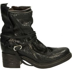 Botki - 261203 NERO. Czarne botki damskie skórzane Venezia. Za 589,00 zł.