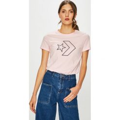 Converse - T-shirt. Różowe t-shirty damskie marki Converse, s, z nadrukiem, z bawełny, casualowe, z okrągłym kołnierzem. W wyprzedaży za 79,90 zł.
