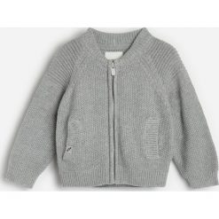 Bawełniany sweter zapinany na zamek -. Swetry męskie Reserved, bez wzorów, z bawełny. Za 55,99 zł.