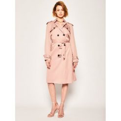 Płaszcz przejściowy Calvin Klein Lightweight K20K201847. Pomarańczowe płaszcze damskie Calvin Klein, xl, bez wzorów, z lyocellu. W wyprzedaży za 989,00 zł.