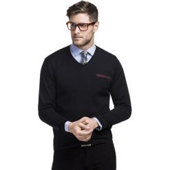 Sweter DARIO 15-70JK. Czarne swetry klasyczne męskie Giacomo Conti, m, z wełny, z klasycznym kołnierzykiem. Za 229,00 zł.