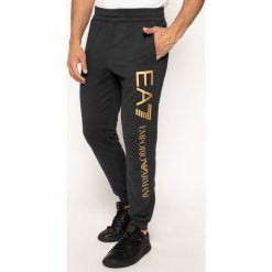Spodnie dresowe EA7 Emporio Armani 8NPPC3 PJ05Z 1583. Niebieskie jeansy męskie EA7 Emporio Armani, m, bez wzorów. Za 419,00 zł.