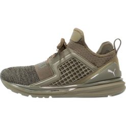 Puma IGNITE LIMITLESS KNIT UT Obuwie do biegania treningowe cherry tomato/olive night. Brązowe buty chłopięce sportowe Puma, z tworzywa sztucznego, do biegania. W wyprzedaży za 227,40 zł.