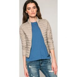 Geox - Kurtka. Brązowe kurtki damskie pikowane Geox, bez wzorów, z poliesteru, krótkie. W wyprzedaży za 329,90 zł.