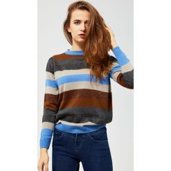 Sweter z metaliczną nitką. Czerwone swetry damskie Moodo, m, w paski, z długim rękawem, długie, bez kaptura. Za 29,99 zł.