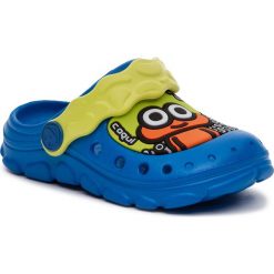 Klapki COQUI - Stoney 9383-100-4713 Sea Blue/Citrus. Niebieskie sandały chłopięce Coqui, z tworzywa sztucznego, bez zapięcia. W wyprzedaży za 59,99 zł.