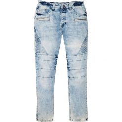 Dżinsy biker ze stretchem Slim Fit Straight bonprix niebieski "bleached”. Niebieskie jeansy męskie bonprix, m, bez wzorów. Za 179,99 zł.
