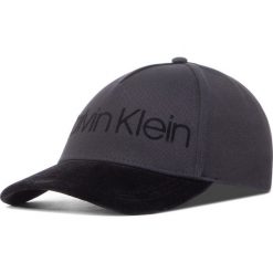 Czapka z daszkiem CALVIN KLEIN - Cap V Mix K60K607295 BAX. Czarne czapki damskie Calvin Klein, bez wzorów, z bawełny. Za 179,00 zł.