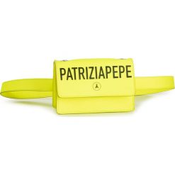 Saszetka nerka PATRIZIA PEPE - 2V8967/A5K9-K-Y355 Fluo Yellow. Żółte nerki damskie Patrizia Pepe, bez wzorów, ze skóry, młodzieżowe, bez dodatków. W wyprzedaży za 689,00 zł.