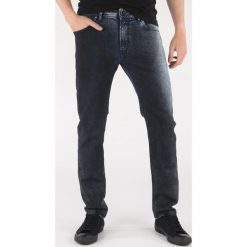Diesel Thommer Dżinsy Niebieski. Niebieskie jeansy męskie Diesel, bez wzorów, vintage. Za 1162,95 zł.