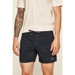 Armani Exchange - Szorty. Niebieskie spodenki i szorty męskie Armani Exchange, s, z nadrukiem, z tkaniny, casualowe. Za 379,90 zł.