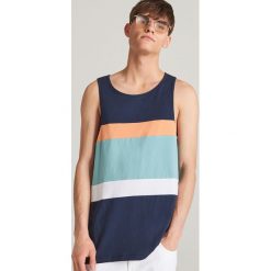 Bawełniany tank top - Granatowy. Niebieskie t-shirty męskie Reserved, s, bez wzorów, z bawełny, bez kołnierzyka. Za 39,99 zł.