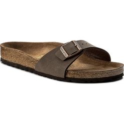 Klapki BIRKENSTOCK - Madrid 0040091 Mocca. Pomarańczowe klapki damskie Birkenstock, bez wzorów, ze skóry ekologicznej, bez obcasa. Za 249,00 zł.