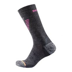 Devold Skarpetki Trekkingowe Hiking Medium Sock Dark Grey S. Szare skarpetki damskie marki Devold, bez wzorów, z wełny. W wyprzedaży za 85,00 zł.