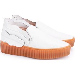 Pinko Sneakersy "Fiammingo". Trampki i tenisówki damskie Pinko, ze skóry. Za 249,00 zł.