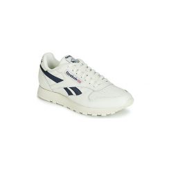 Buty Reebok Classic CL LEATHER MU. Białe trampki i tenisówki damskie Reebok Classic, bez wzorów, bez zapięcia. Za 439,00 zł.