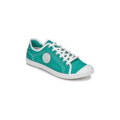 Buty Pataugas BAHER-T-VERT-EAU. Zielone trampki i tenisówki damskie marki Pataugas, bez wzorów, bez zapięcia. Za 279,20 zł.