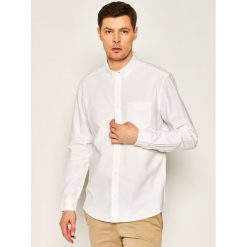 Koszula Wrangler Bdown Shirt W5A3BM989. Białe koszule męskie Wrangler, m, bez wzorów, z bawełny, casualowe, bez kołnierzyka, bez rękawów. W wyprzedaży za 149,00 zł.