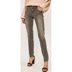 Answear - Jeansy. Szare jeansy damskie ANSWEAR, s, bez wzorów, z elastanu. W wyprzedaży za 99,90 zł.