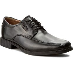 Półbuty CLARKS - Tilden Walk 261103107 Black Leather. Czarne buty wizytowe męskie Clarks, z materiału. W wyprzedaży za 199,00 zł.