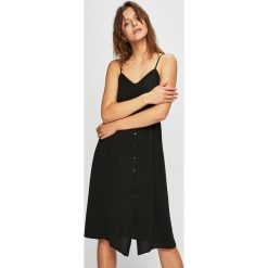 Vero Moda - Sukienka. Niebieskie sukienki damskie Vero Moda, na co dzień, s, bez wzorów, z elastanu, casualowe, z dekoltem karo, bez rękawów, midi, rozkloszowane. W wyprzedaży za 59,90 zł.