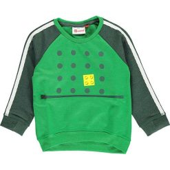 Bluza "Sander 603" w kolorze zielonym. Zielone bluzy chłopięce marki LEGO Wear, z aplikacjami. W wyprzedaży za 72,95 zł.