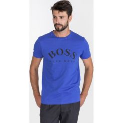 BOSS Koszulka Niebieski. Niebieskie podkoszulki męskie Boss, xl, z nadrukiem, z bawełny, z krótkim rękawem. Za 268,95 zł.