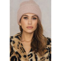Czapki damskie: FWSS Czapka The Eye – Pink