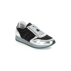 Buty Chattawak CESENA. Czarne trampki i tenisówki damskie Chattawak, bez wzorów, bez zapięcia. Za 149,50 zł.