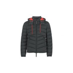 Kurtki pikowane Guess PUFFA HOODED. Czarne kurtki męskie Guess, s, z aplikacjami, bez kaptura. Za 849,00 zł.