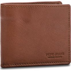 Mały Portfel Męski PEPE JEANS - Beal Wallet PM070293 Brown 878. Pomarańczowe portfele męskie Pepe Jeans, bez wzorów, z jeansu. W wyprzedaży za 159,00 zł.