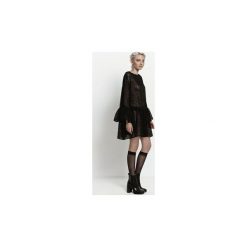 Sukienka z falbaniastym rękawem. Czarne sukienki damskie Girl Little Boy, s, bez wzorów, bez kołnierzyka, bez rękawów, oversize. Za 420,00 zł.