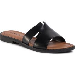 Klapki LASOCKI - WI23-FOXI-06 Black. Czarne klapki damskie Lasocki, bez wzorów, ze skóry, bez obcasa, na obcasie. Za 99,99 zł.