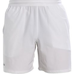 Lacoste Sport DJOKOVIC Krótkie spodenki sportowe blanc/noir. Białe bermudy męskie Lacoste Sport, z elastanu, sportowe. Za 349,00 zł.