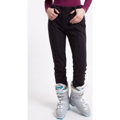 Spodnie narciarskie damskie SPDN153z - czarny. Czarne spodnie sportowe damskie 4f, na zimę, m, z poliesteru. Za 259,99 zł.
