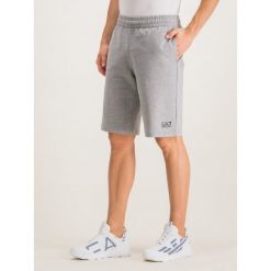 Szorty sportowe EA7 Emporio Armani 8NPS02 PJ05Z 3905. Szare spodenki sportowe męskie EA7 Emporio Armani, xl, bez wzorów, z bawełny, sportowe. W wyprzedaży za 289,00 zł.