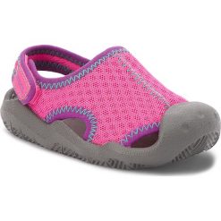 Sandały dziewczęce: Sandały CROCS – Swiftwater Sandal K 204024 Neon Magenta/Slate Grey