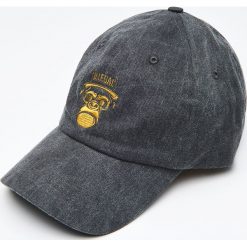 Czapka z daszkiem - Szary. Szare czapki damskie Cropp, bez wzorów. Za 39,99 zł.