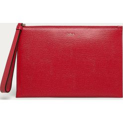 Furla - Kopertówka skórzana Babilon. Czerwone kopertówki damskie Furla, w paski, z poliesteru, małe, bez dodatków. Za 469,90 zł.