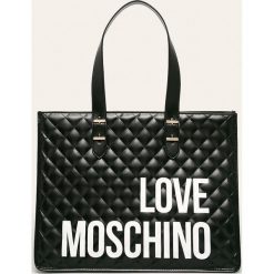 Love Moschino - Torebka. Czarne torby damskie na zakupy Love Moschino, w paski, ze skóry, na ramię, duże, pikowane, bez dodatków. W wyprzedaży za 549,90 zł.