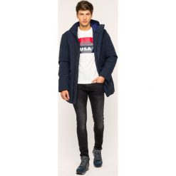 Parka Blauer Chambers 19WBLUK03192 005553. Niebieskie kurtki męskie Blauer, na zimę, xxl, bez wzorów, z elastanu, bez kaptura. W wyprzedaży za 969,00 zł.