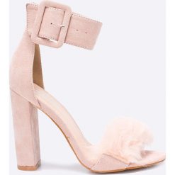Public Desire - Sandały. Różowe sandały damskie marki Public Desire, z materiału, na obcasie, na klamry. W wyprzedaży za 79,90 zł.
