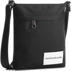 Saszetka CALVIN KLEIN JEANS - Sport Essential Flat K40K400417 001. Czarne torby męskie skórzane Calvin Klein Jeans, bez wzorów, z jeansu, młodzieżowe. W wyprzedaży za 249,00 zł.