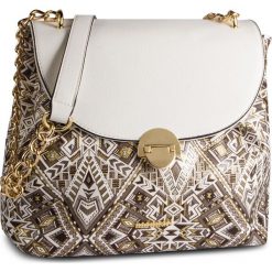 Torebka MONNARI - BAG3120-000 White. Białe listonoszki damskie marki Monnari, bez wzorów, ze skóry ekologicznej, na ramię, bez dodatków. W wyprzedaży za 179,00 zł.