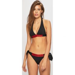 Calvin Klein Jeans - Figi kąpielowe. Czarne stroje kąpielowe damskie Calvin Klein Jeans, xs, bez wzorów, z elastanu. W wyprzedaży za 169,90 zł.
