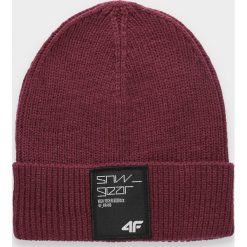 Czapka męska CAM062 - burgund. Czerwone czapki męskie 4f, bez wzorów, z dzianiny. Za 49,99 zł.
