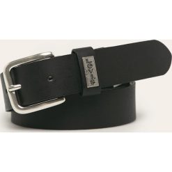 Levi's - Pasek skórzany. Czarne paski damskie Levi's®, w paski, ze skóry. Za 169,90 zł.