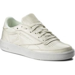 Buty Reebok - Club C 85 Patent BS9776 White. Białe buty sportowe damskie Reebok, bez wzorów, ze skóry, bez obcasa, na płaskiej podeszwie, bez zapięcia. W wyprzedaży za 269,00 zł.