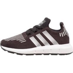 Trampki chłopięce: adidas Originals SWIFT RUN Tenisówki i Trampki core black/silver metallic/footwear white